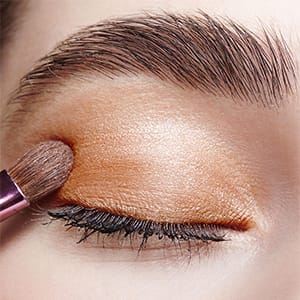 104.jpeg Luna Mono Eye shadow - 4.5 gm