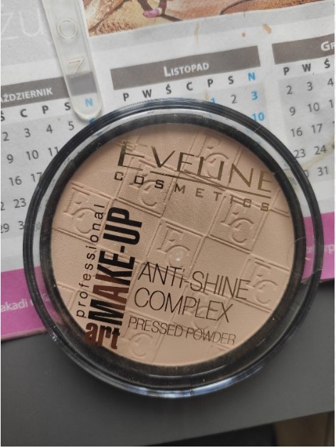 Eveline Anti-Shine Complex Pressed Powder